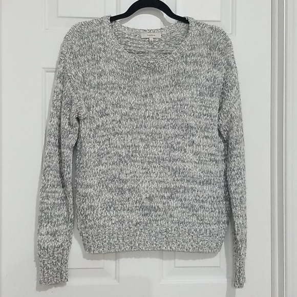 Aritzia Talula Marled Grey Crew Neck Sweater